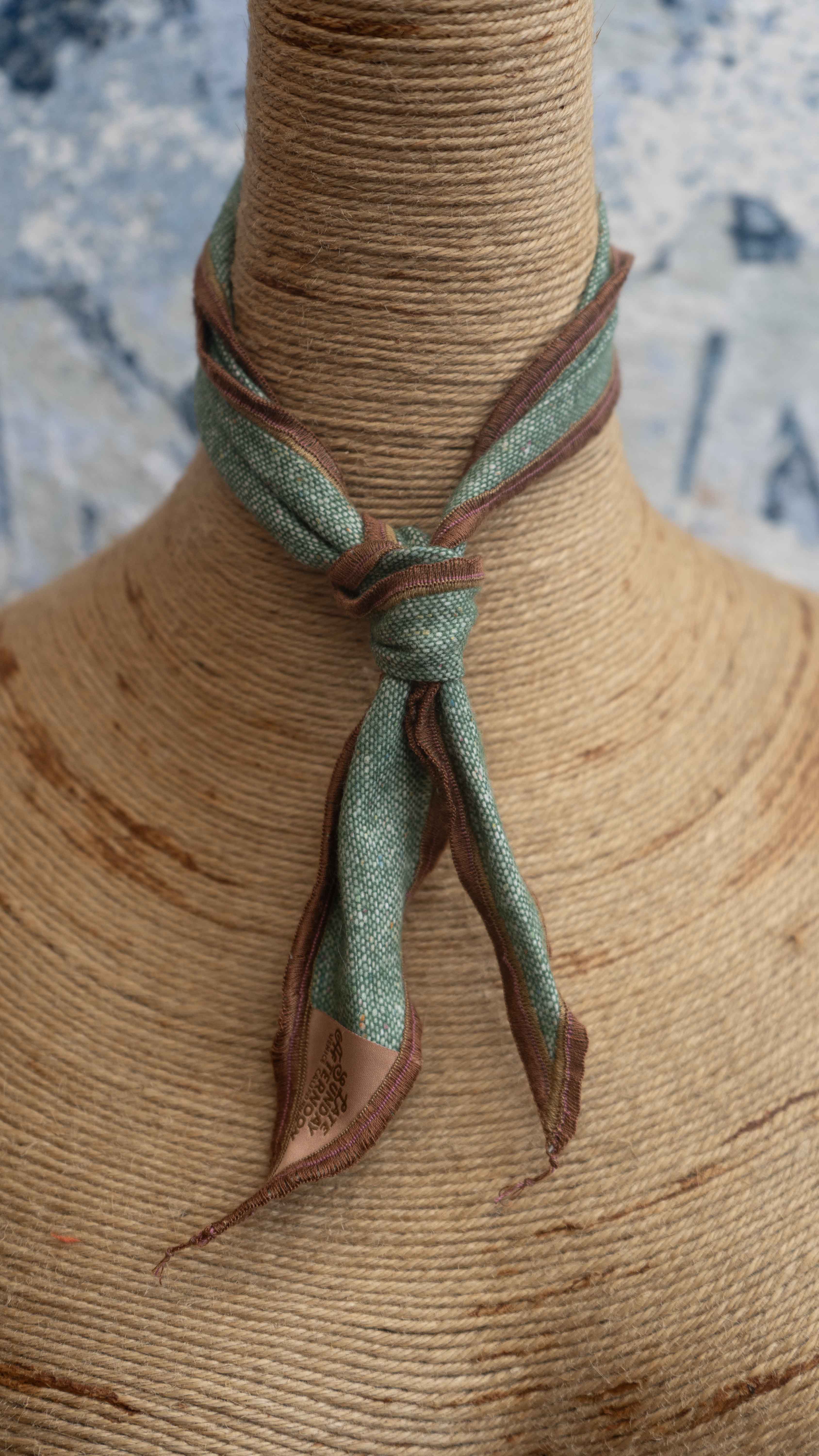 1940s Masters Neck Scarf