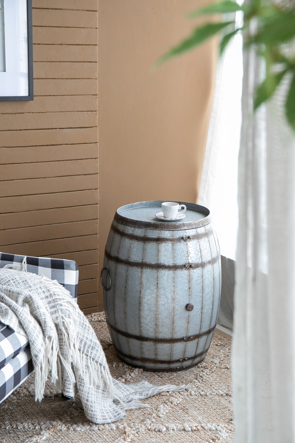 22.5x22.5x26' Drum Side Table