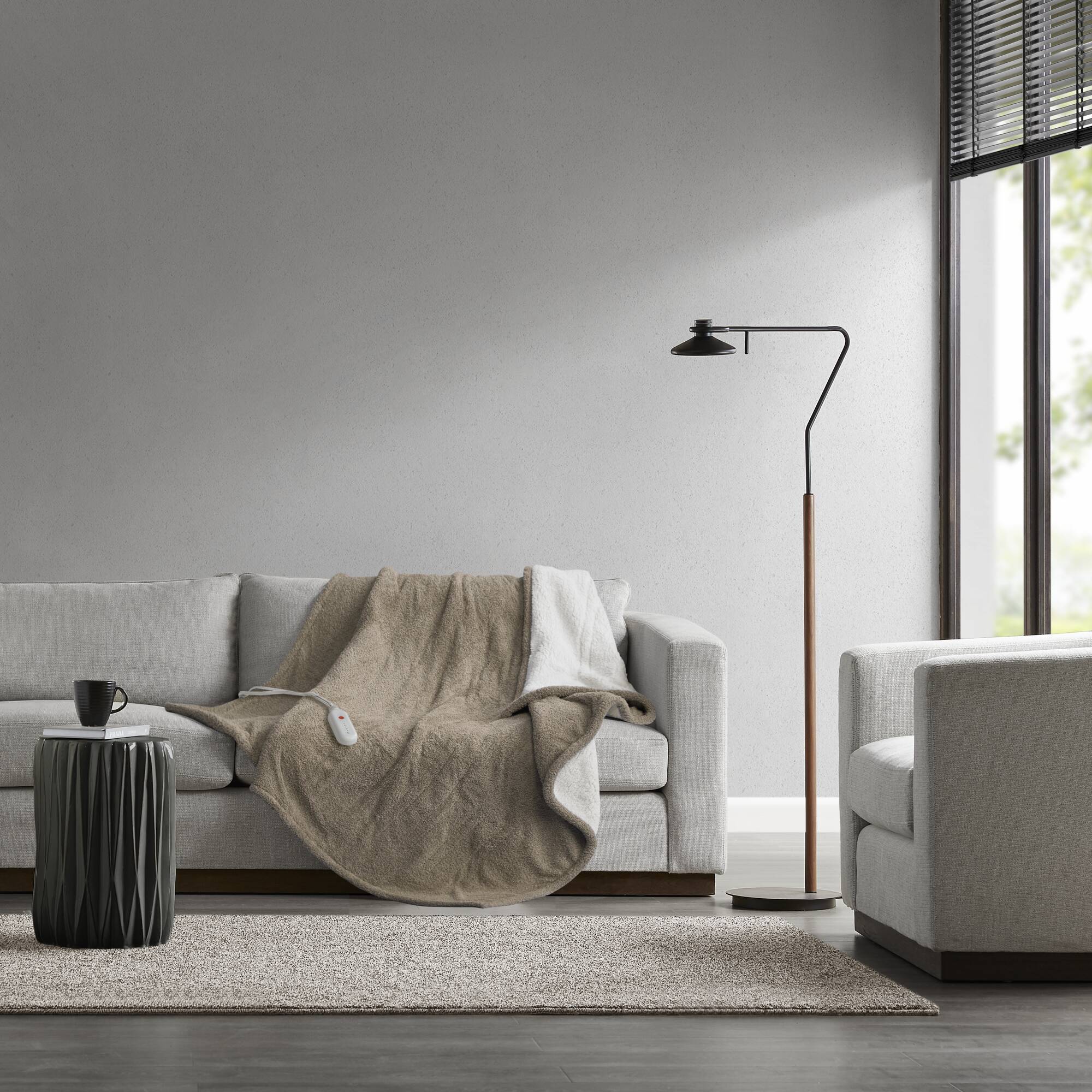 1 PCS 50x60' Dream Soft Heated Throw Brown