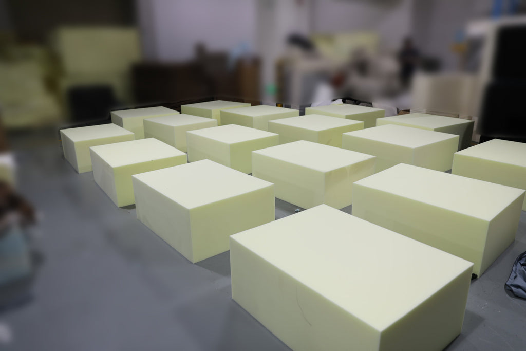 Combination sofa and sofa bed on the right corner, made of high-density sponge and soft linen fabric, with multiple combination methods (beige)