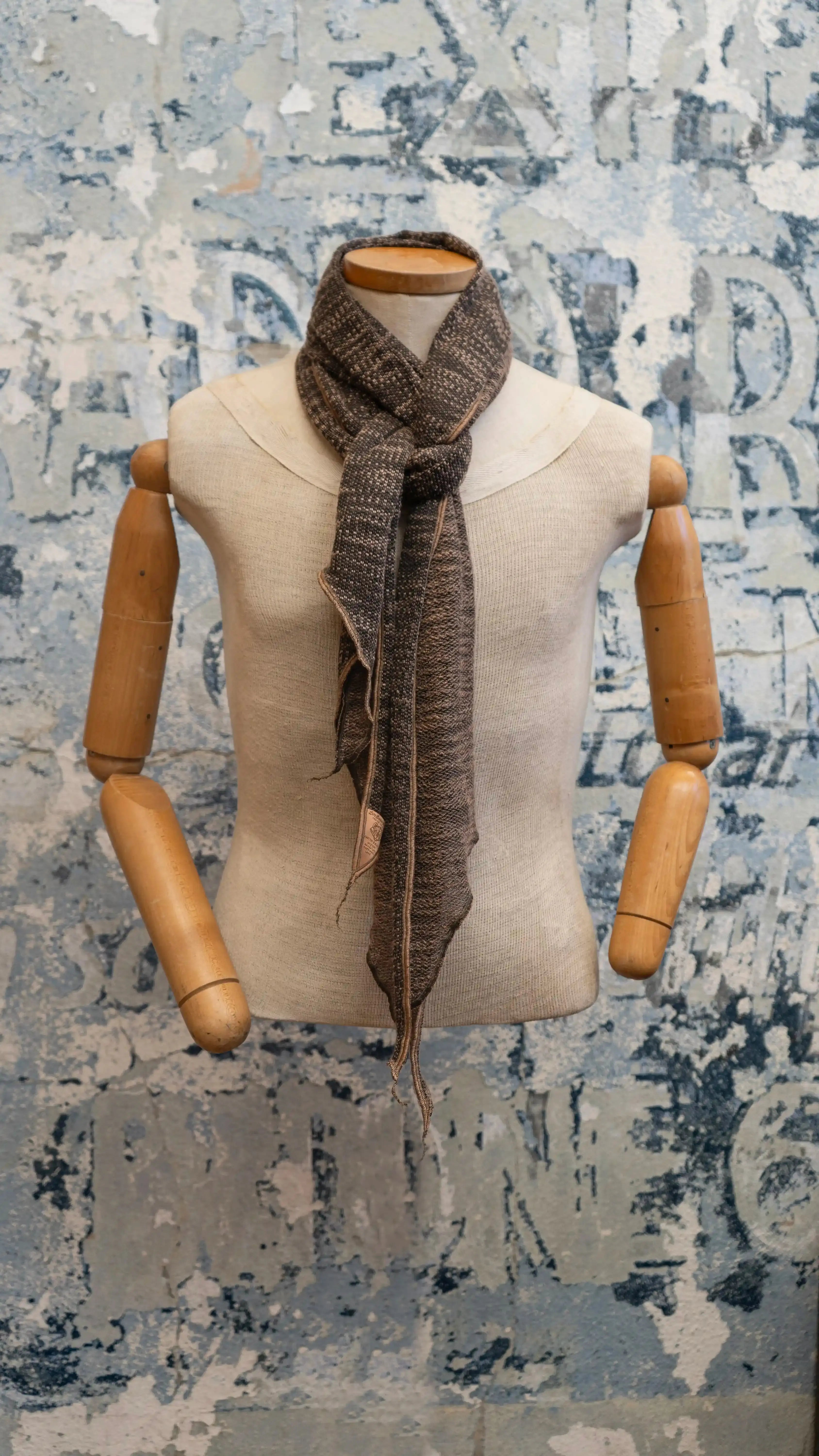 Season of Onyx Scarf