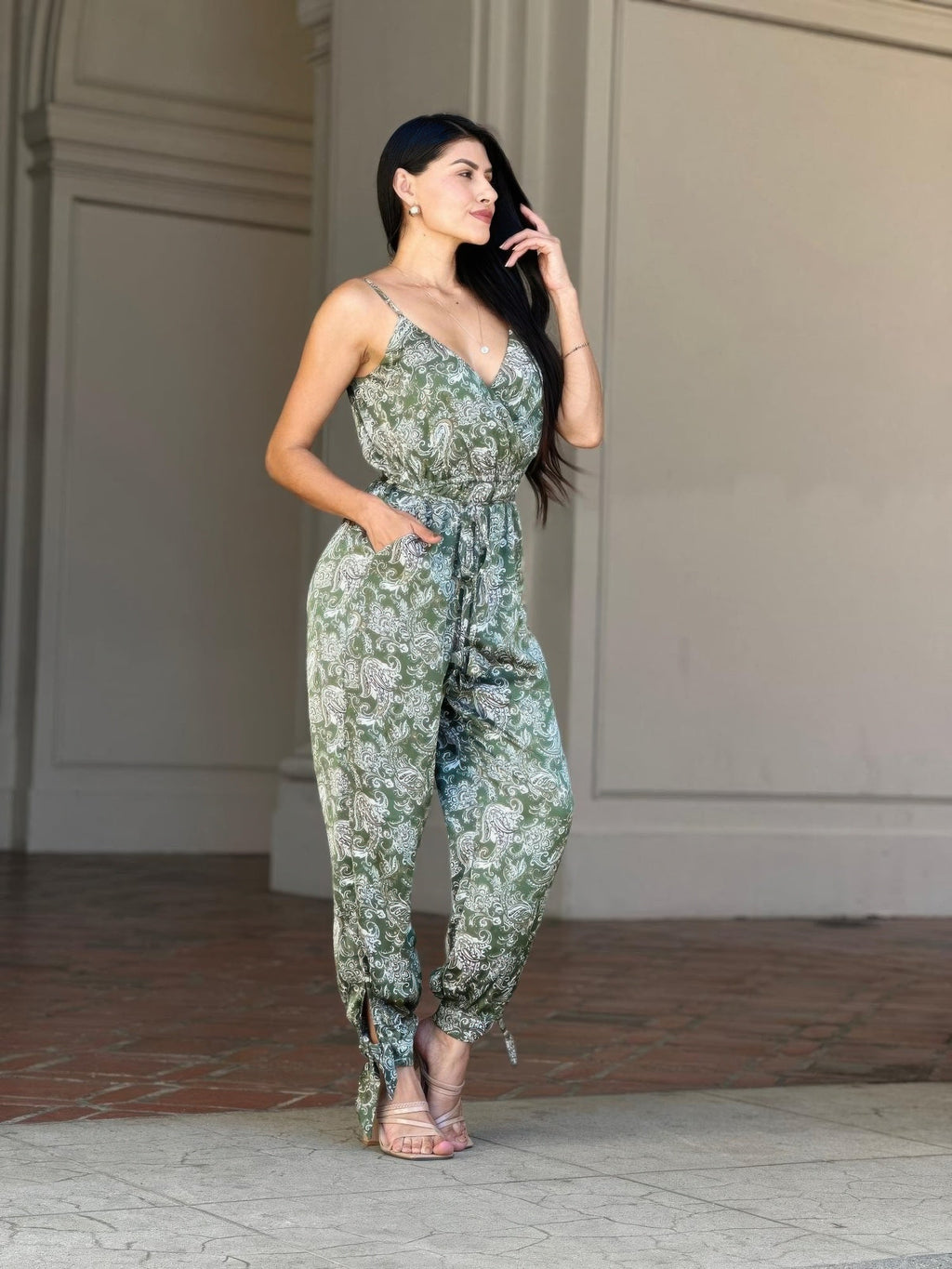 V Neck Sleeveless Paisley Jumpsuit With Tie Waist