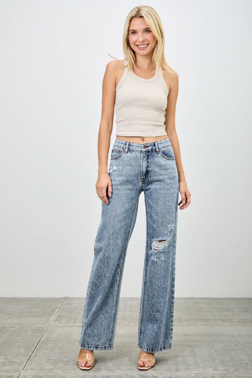 Mid Rise Relaxed Straight With Destroy