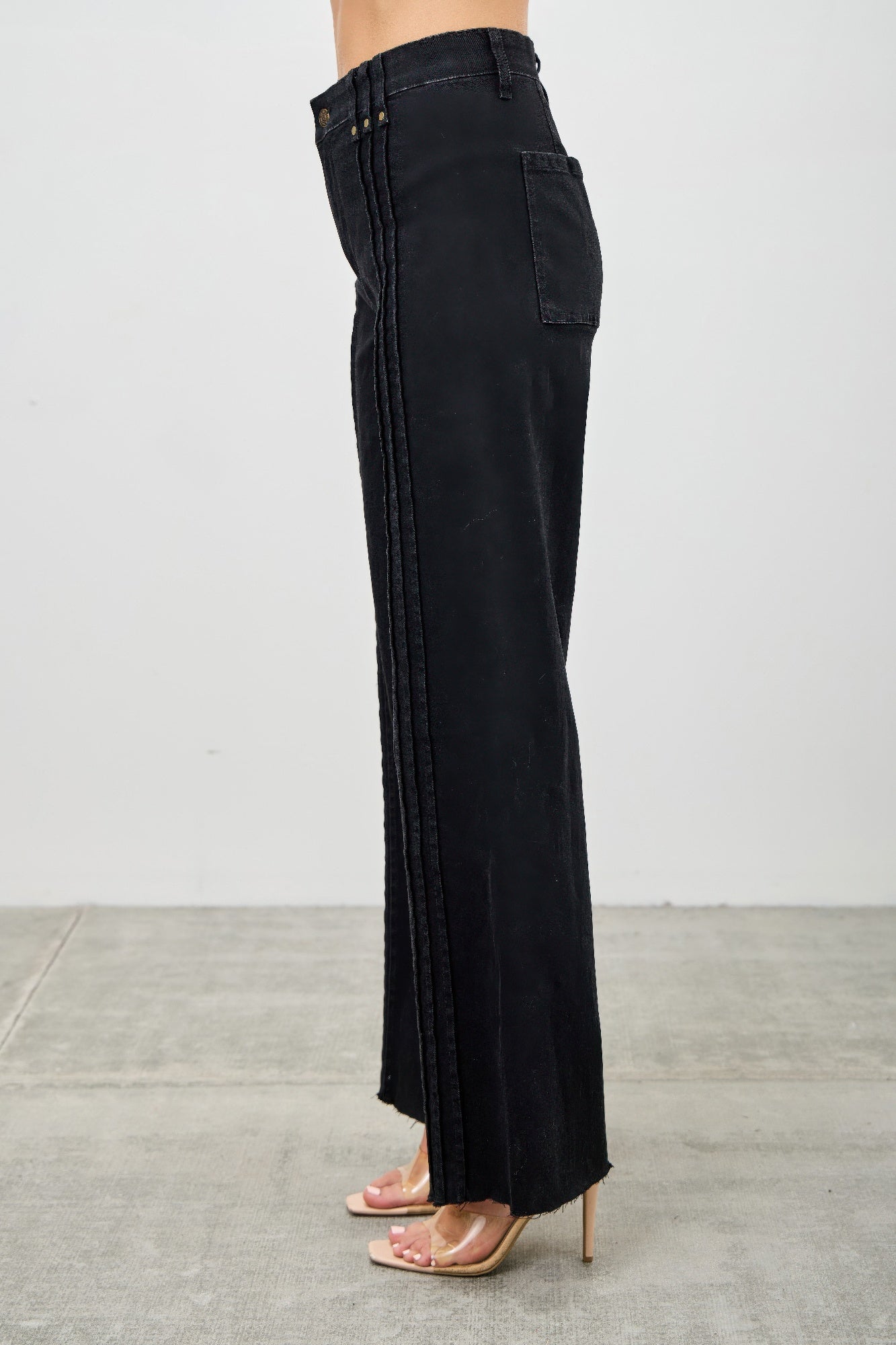 High Rise Straight With Front Lines