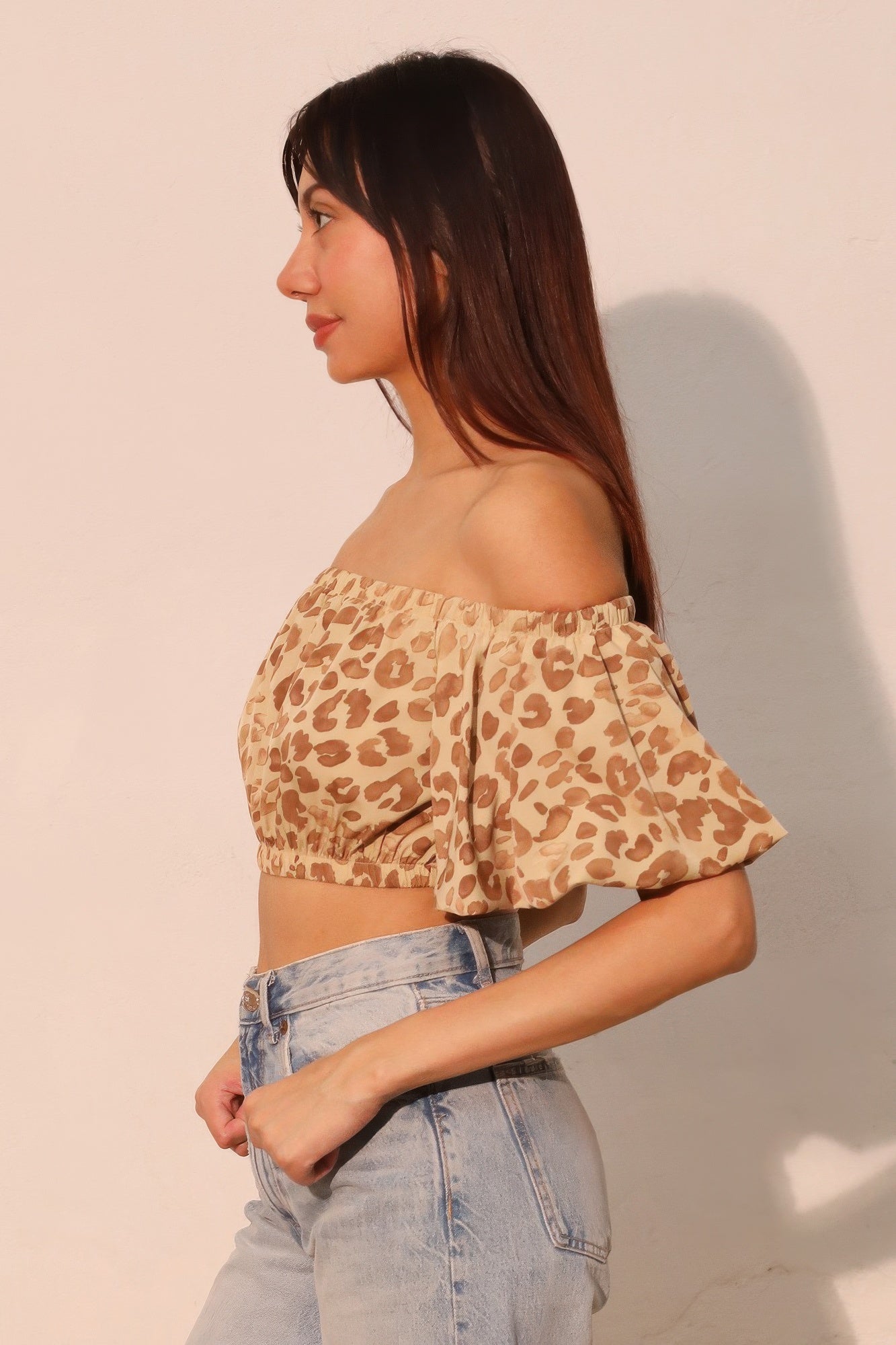 Wild Babe Bubble Sleeve Crop Top