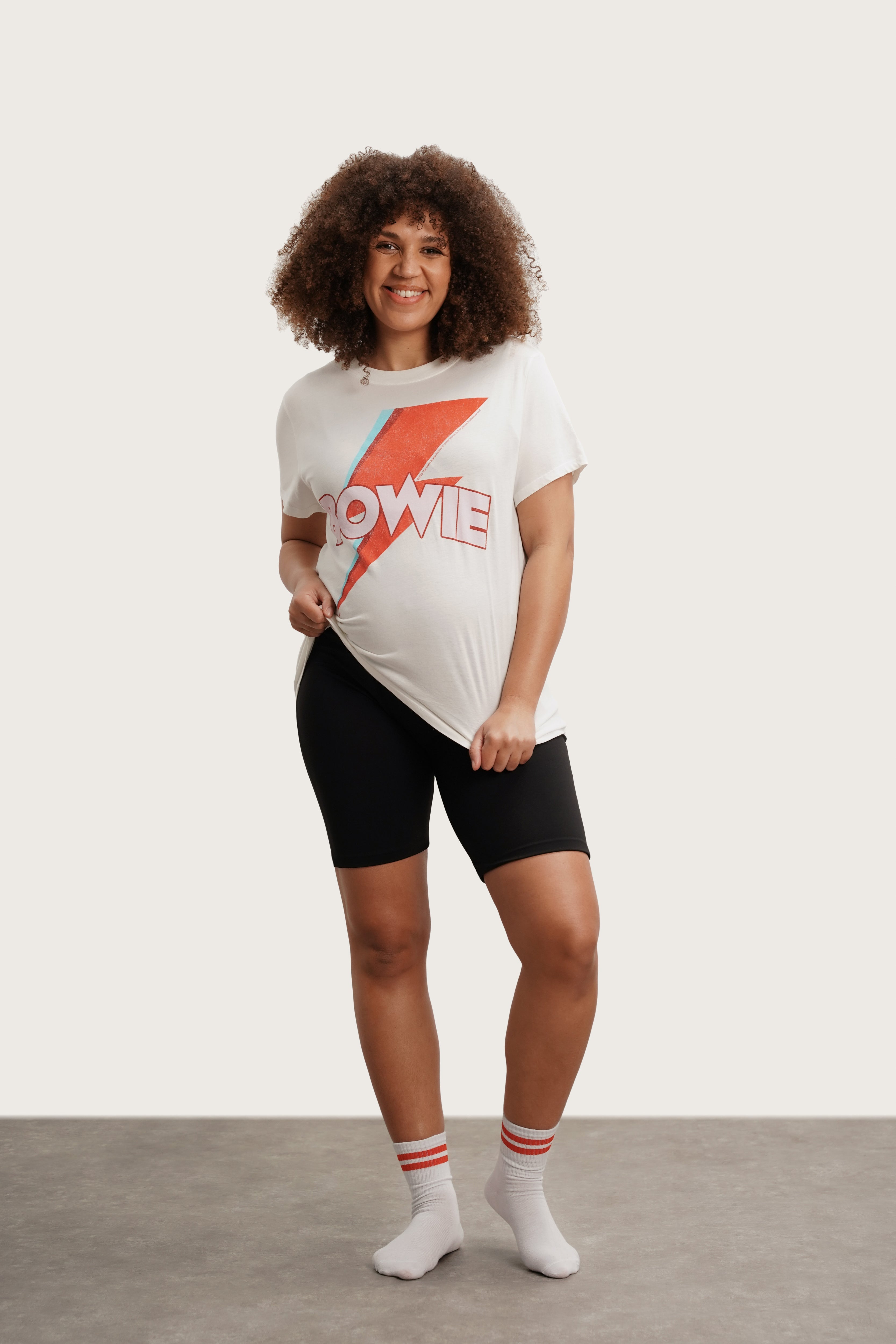 The Groove Tee Bowie