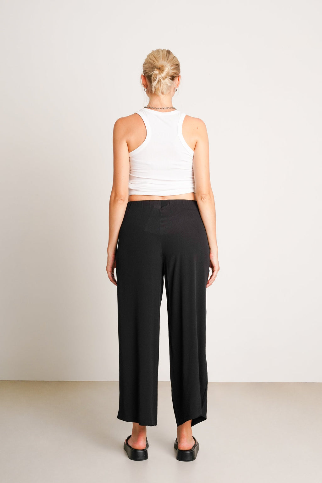 The Easy Wrap Pant