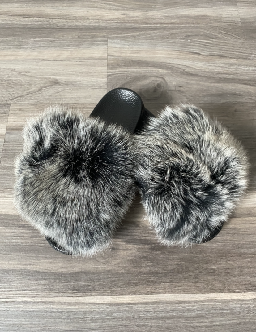 Slides -Silver Gray {Order Size Up}