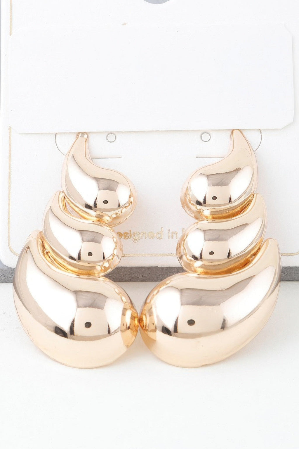 Shiny Curved Teardrop Earrings