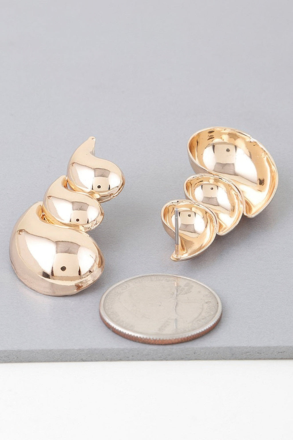 Shiny Curved Teardrop Earrings