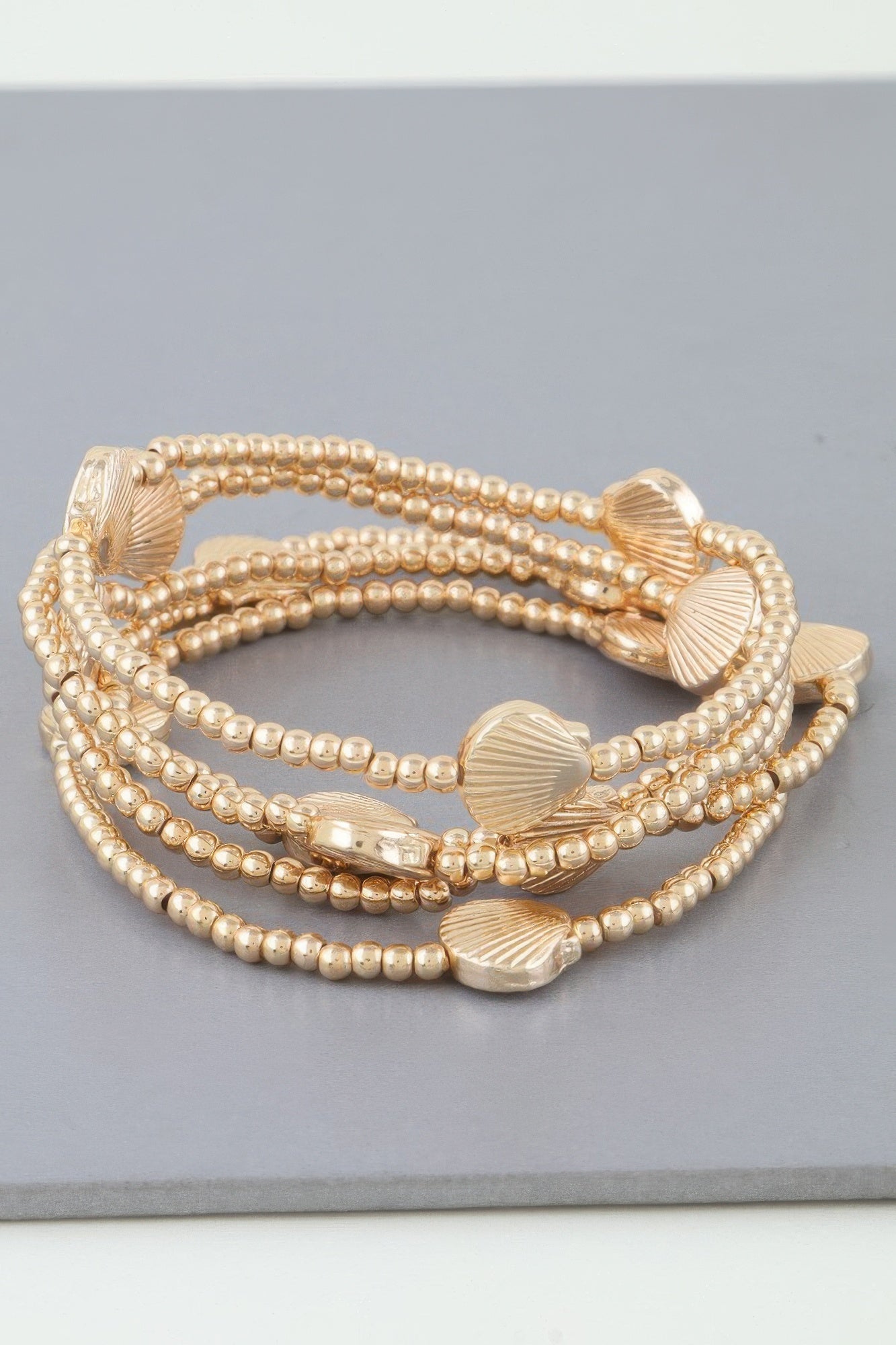 Shiny Seashell Beaded Bracelet
