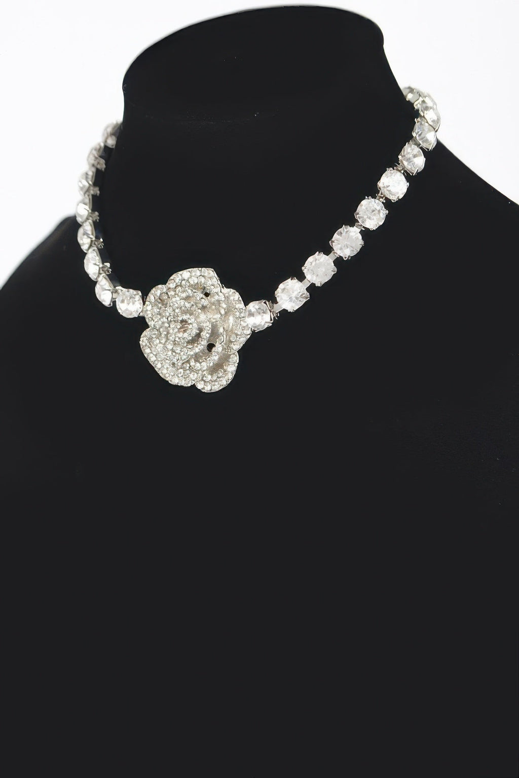 Rhinestone Flower Choker