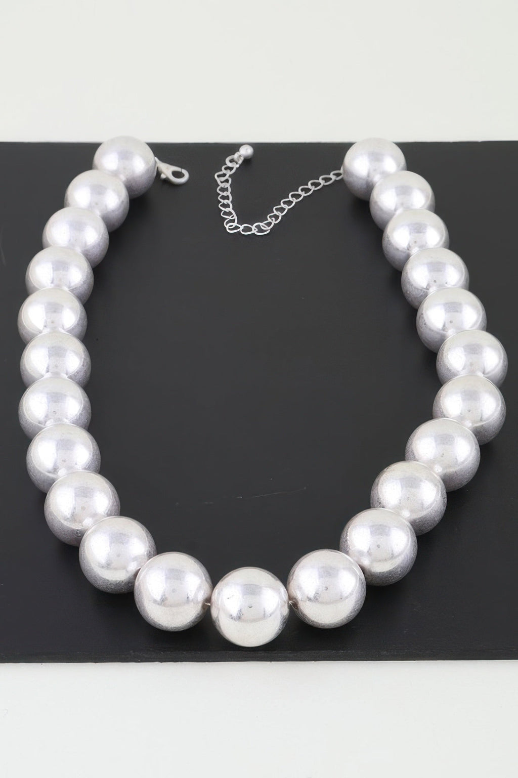 Shiny Statement Beaded Necklace