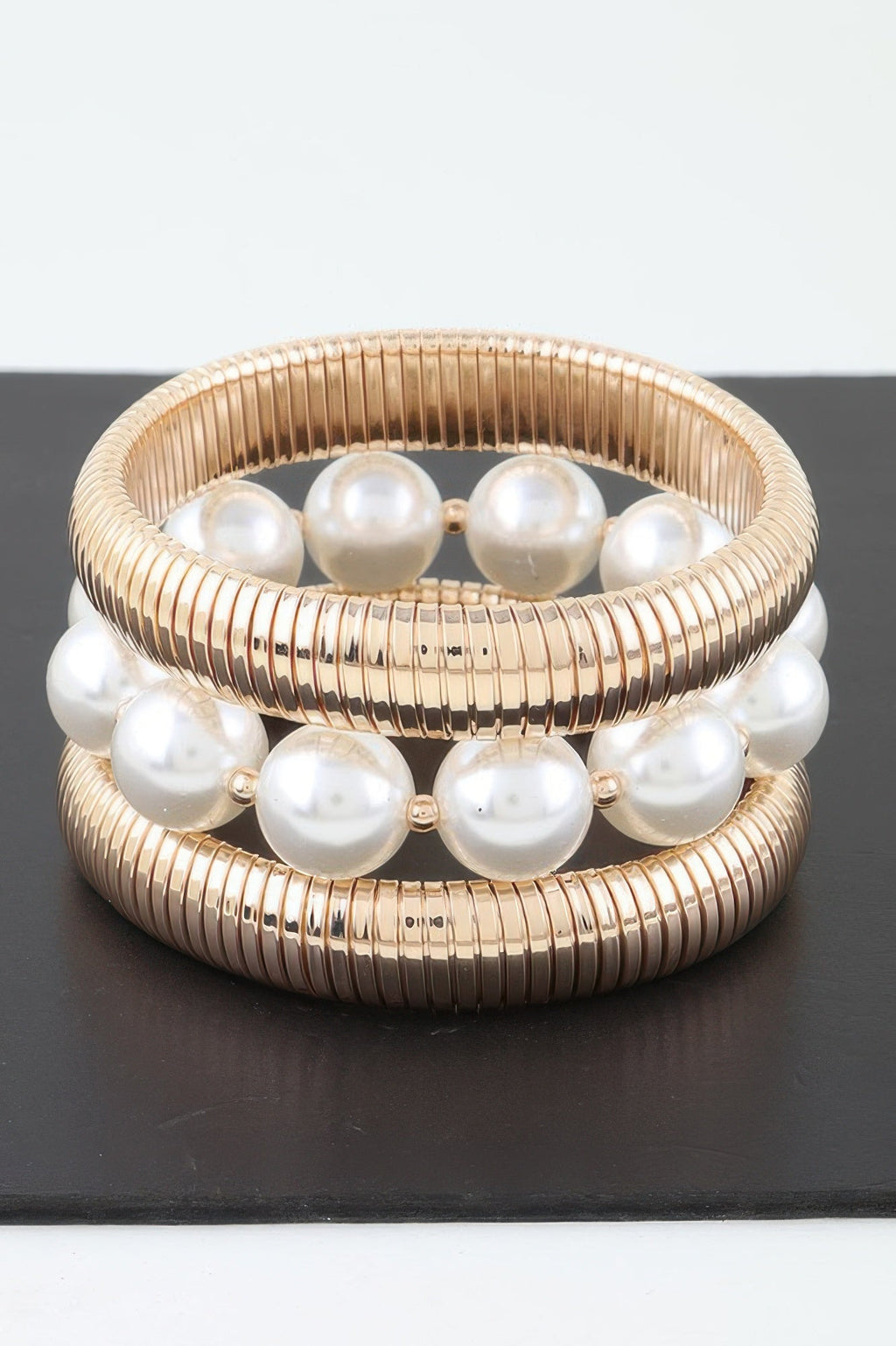 Scale Chain N Pearl Beaded Bracelet