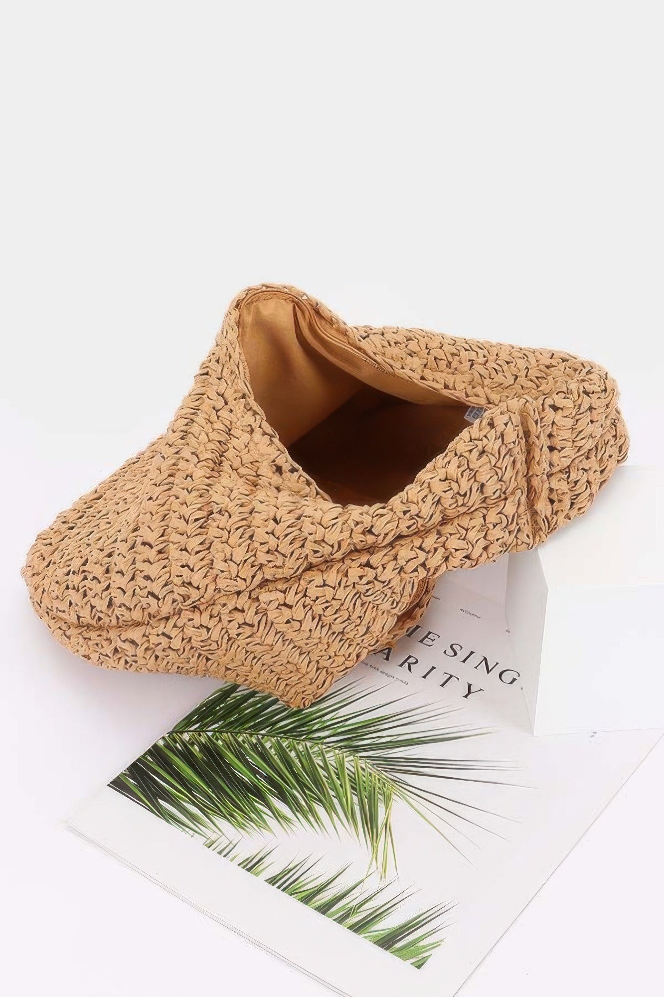 Faux Straw Braided Bindle Bag