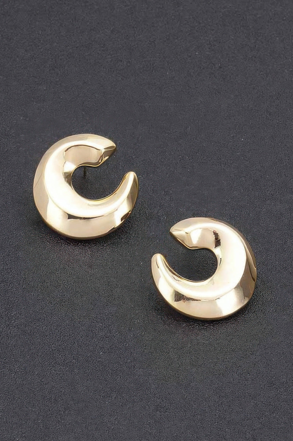 Metal Vintage Stud Earrings