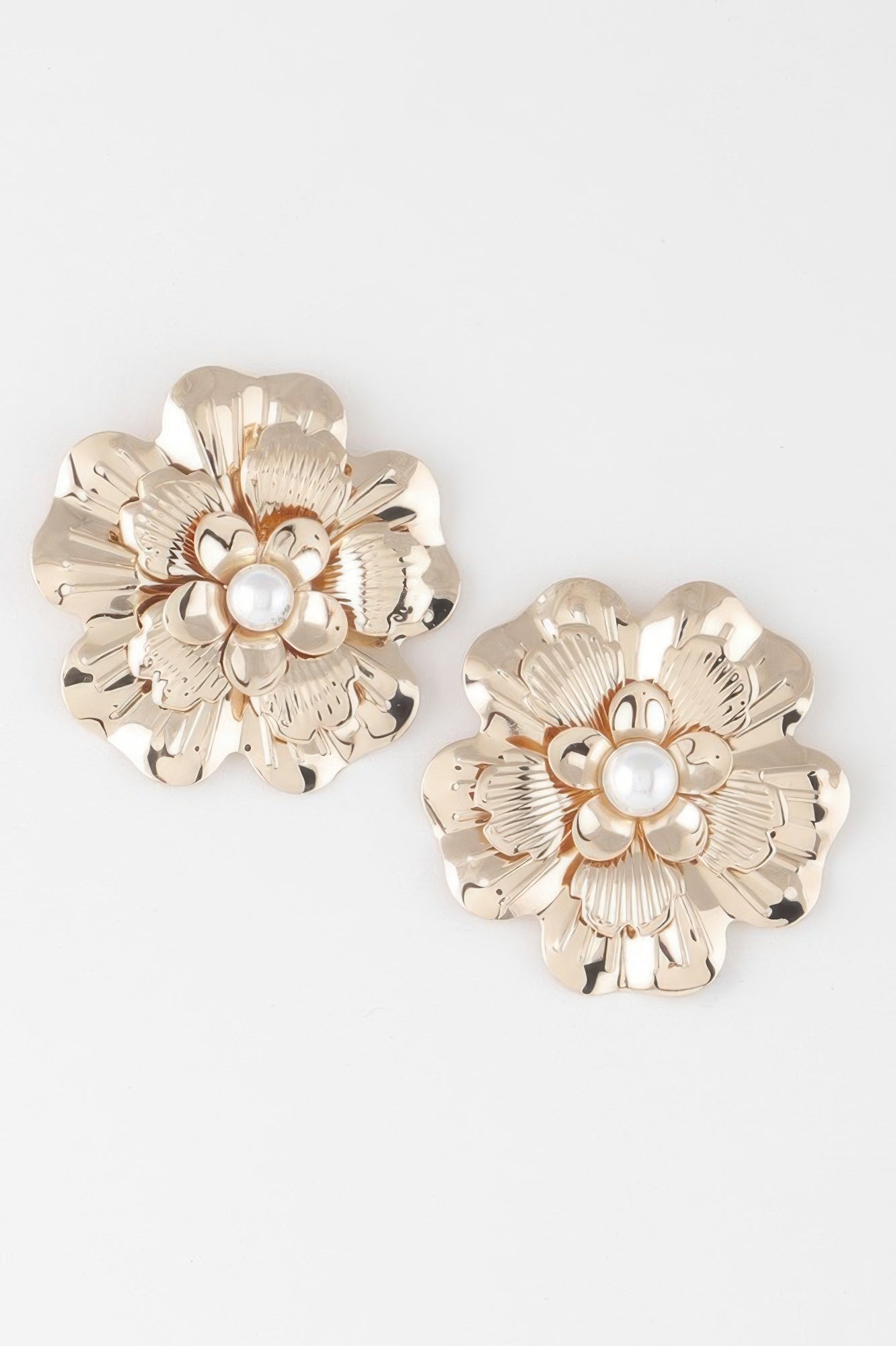 Pearl Flower Stud Earrings