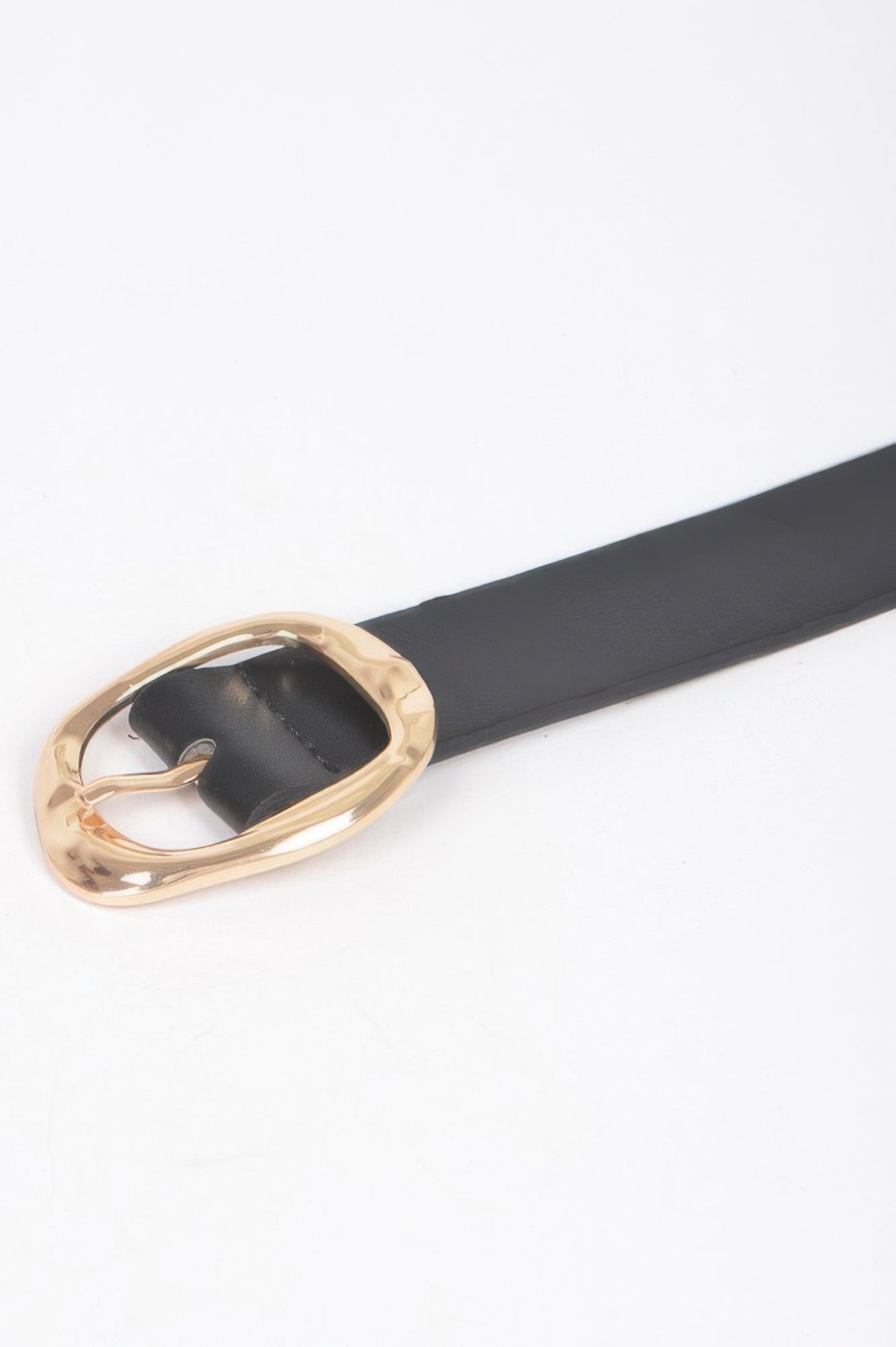 Faux Leather Metal Buckle Belt