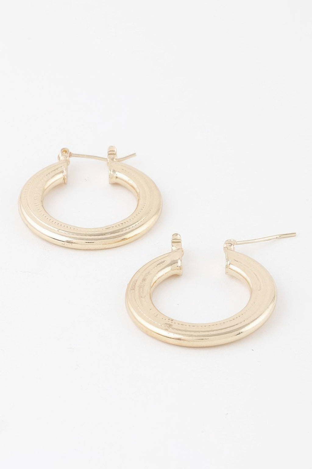 Minimal Flat Hoop Earrings