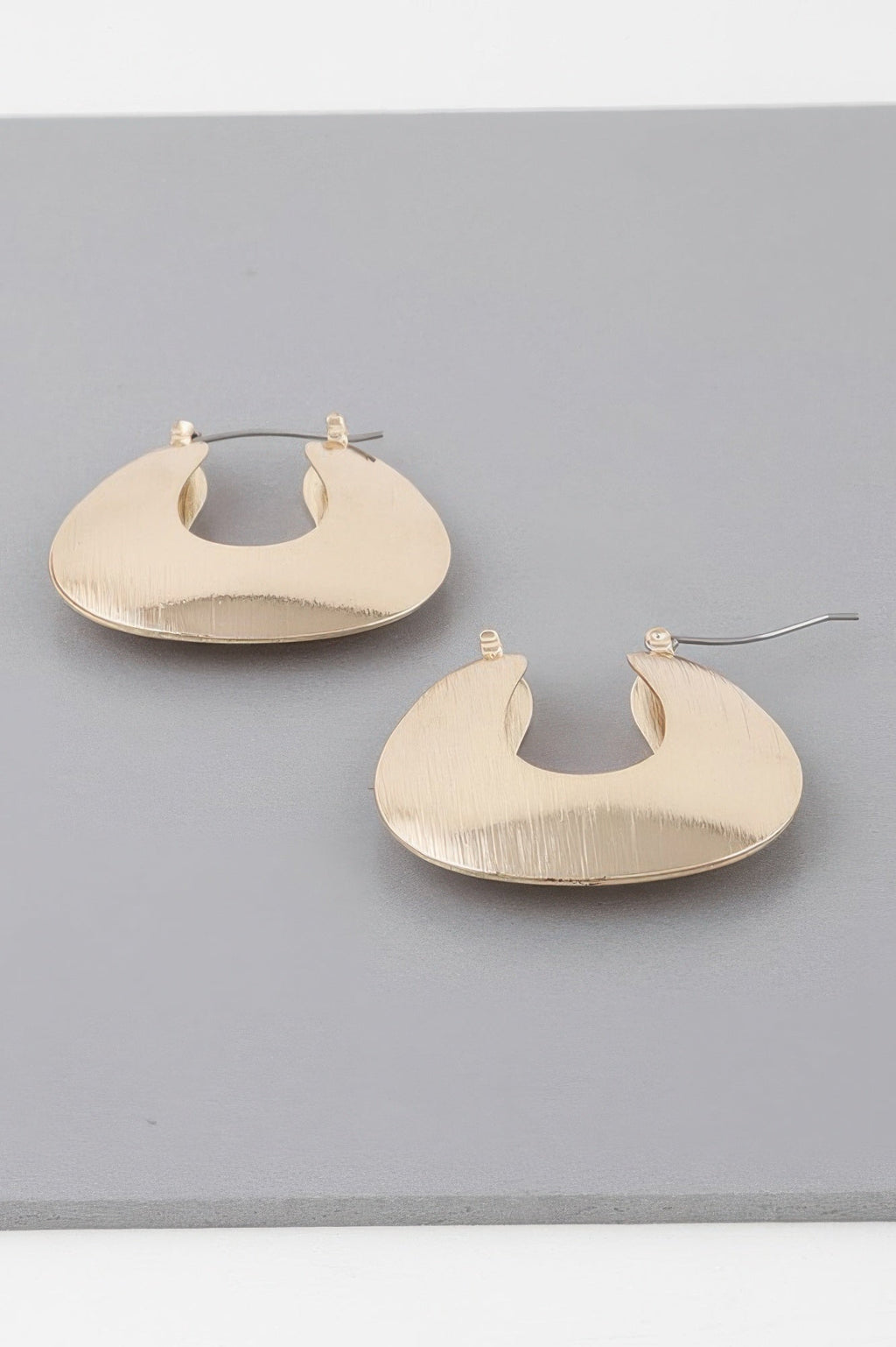 Hollow Arch Hoop Earrings