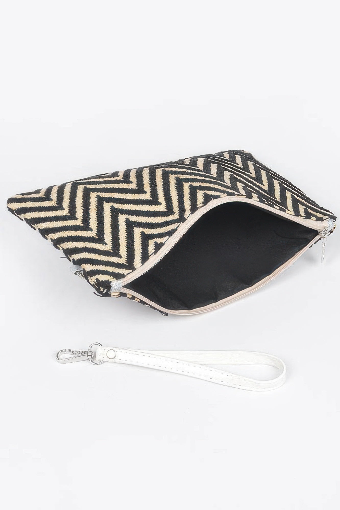 Faux Straw Pouch Bag