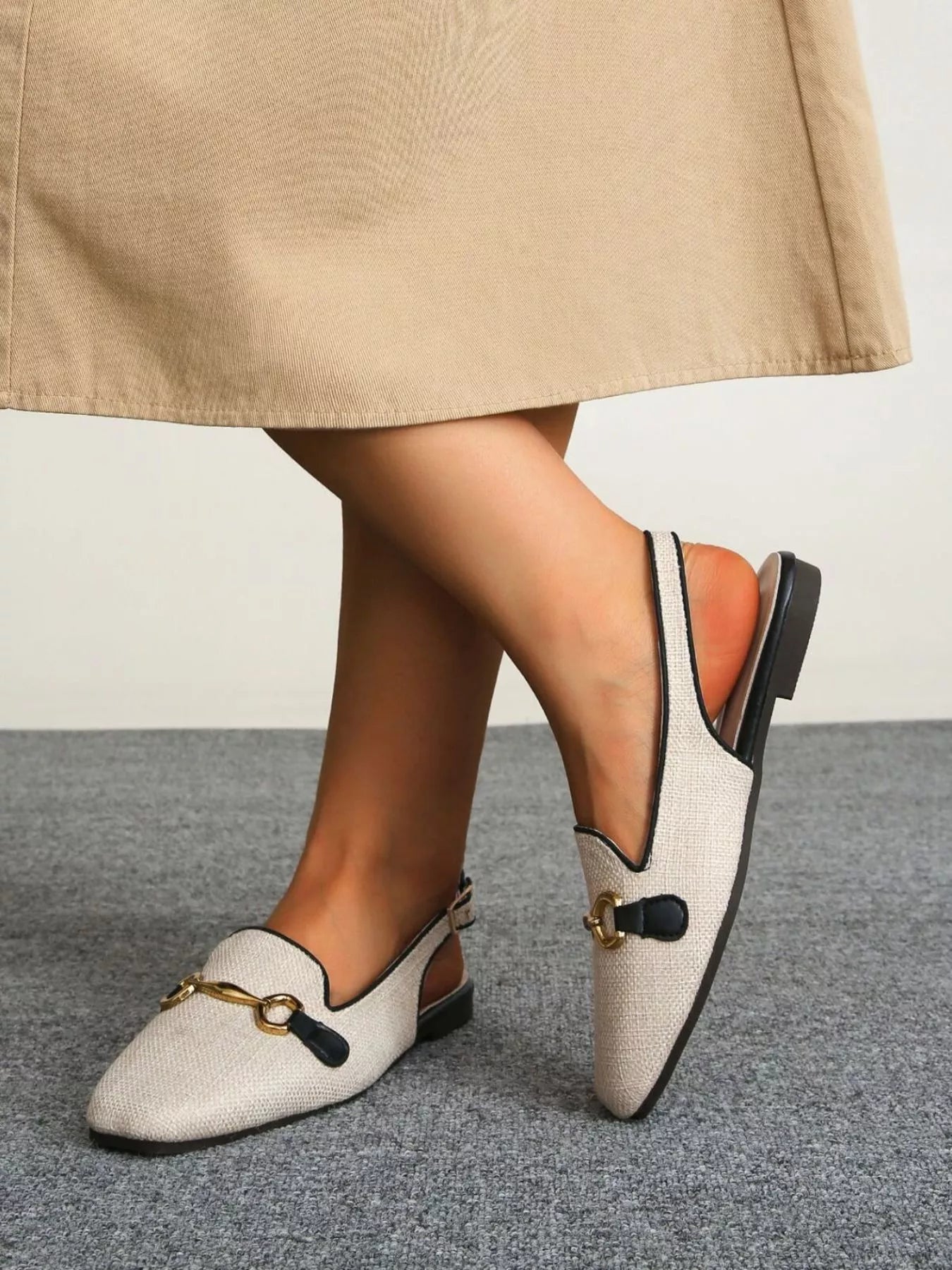 Round Toe Slingback Sandals