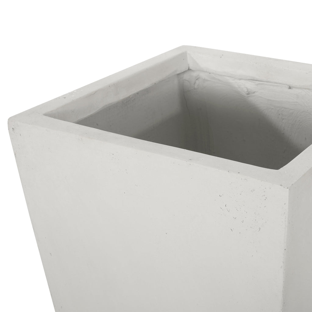 13' x 32.5' Cast Stone Planter Magnesium Oxide, Matte White