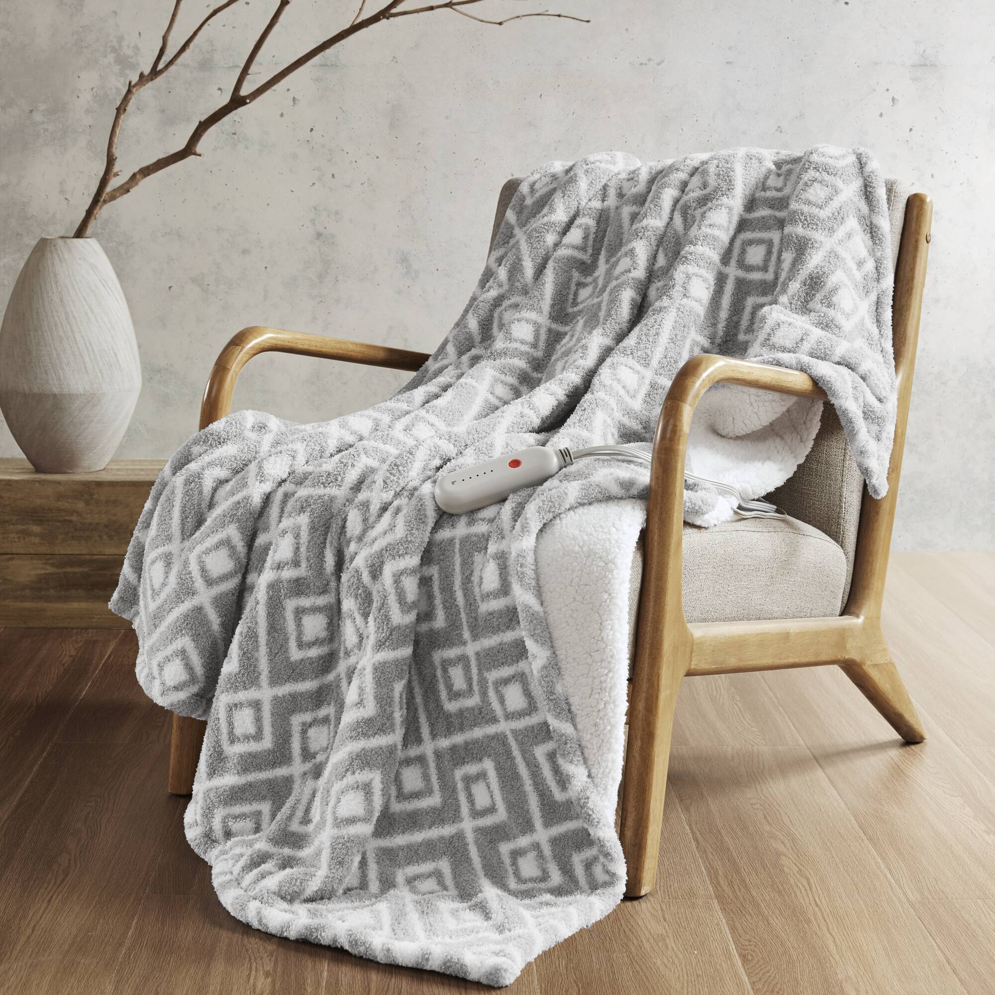 1 PCS 50x60' Dream Soft Heated Throw Grey Geo
