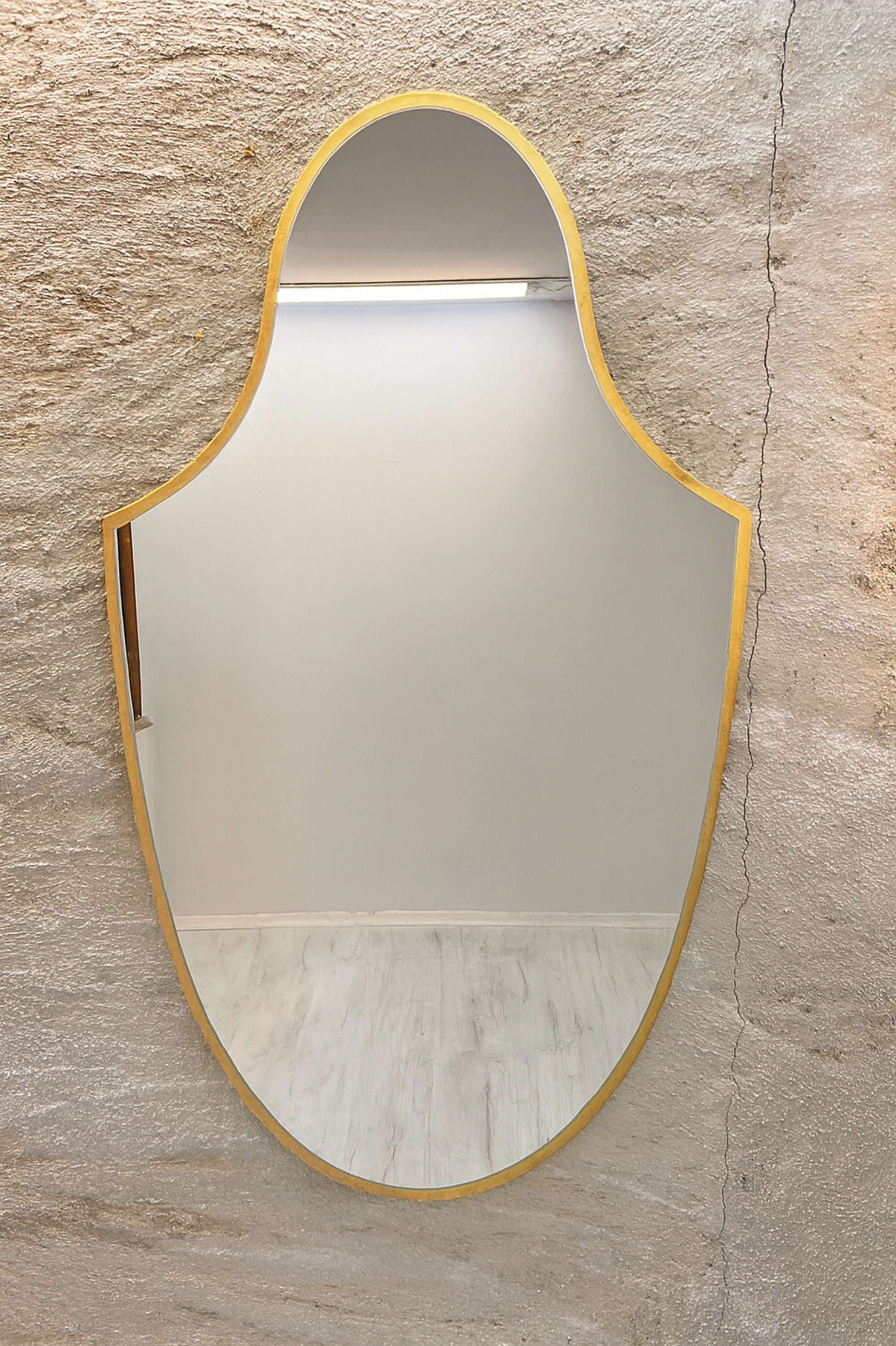 Modern Gold Wall Mirror – Arched Shield Shape Mirror for Living Room & Entryway