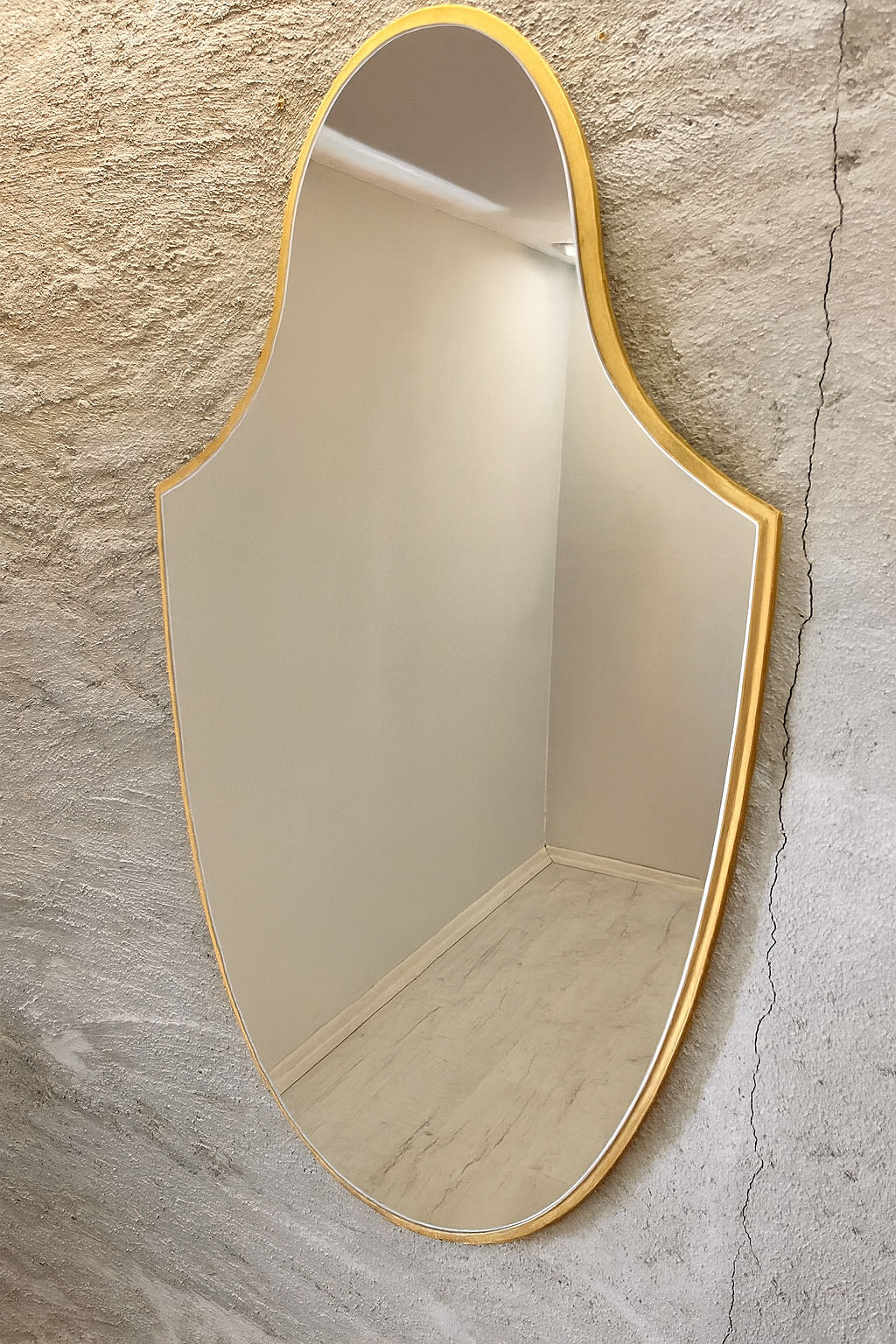 Modern Gold Wall Mirror – Arched Shield Shape Mirror for Living Room & Entryway