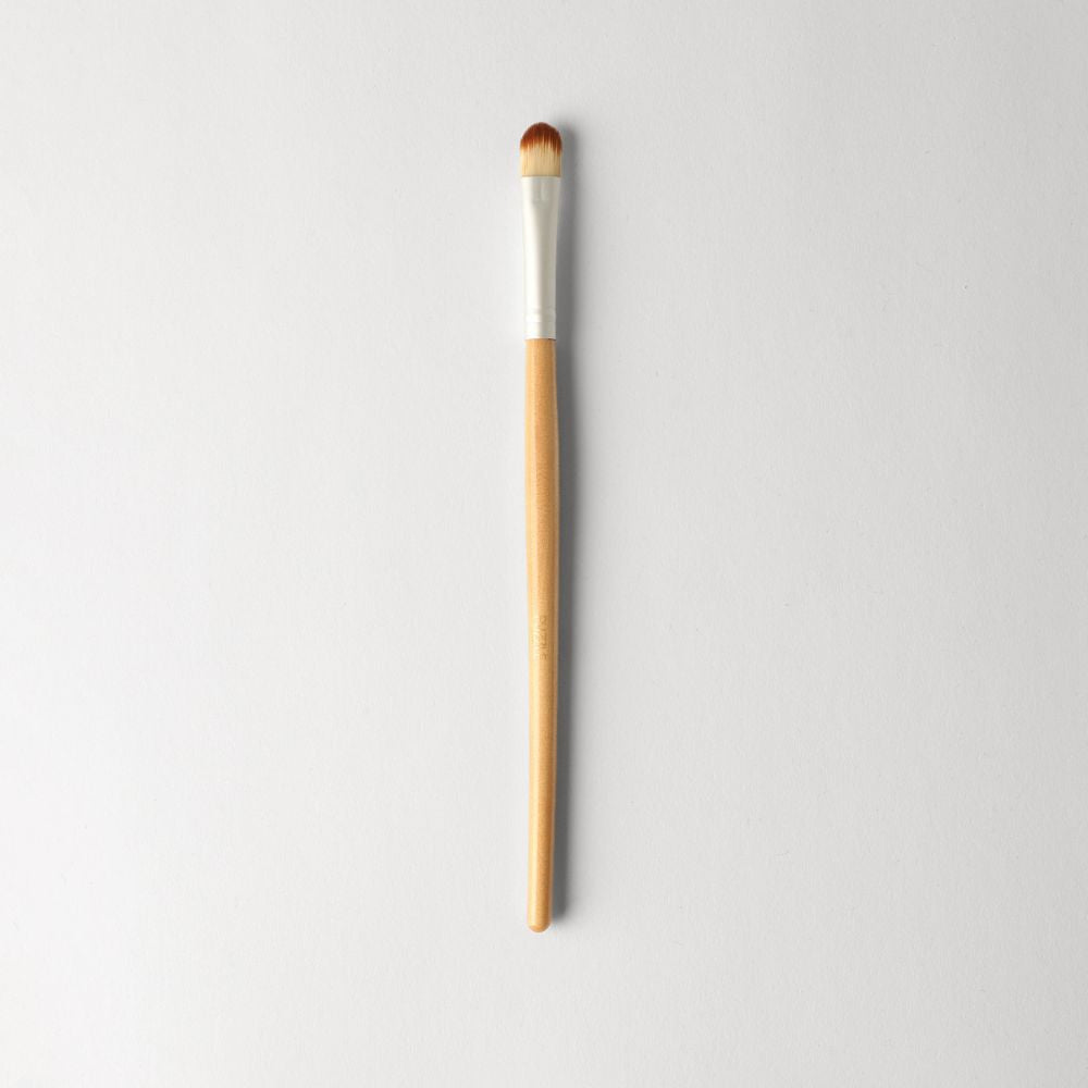 Medium Eyeshadow Brush